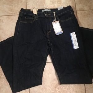 NWT Women's Levi's
